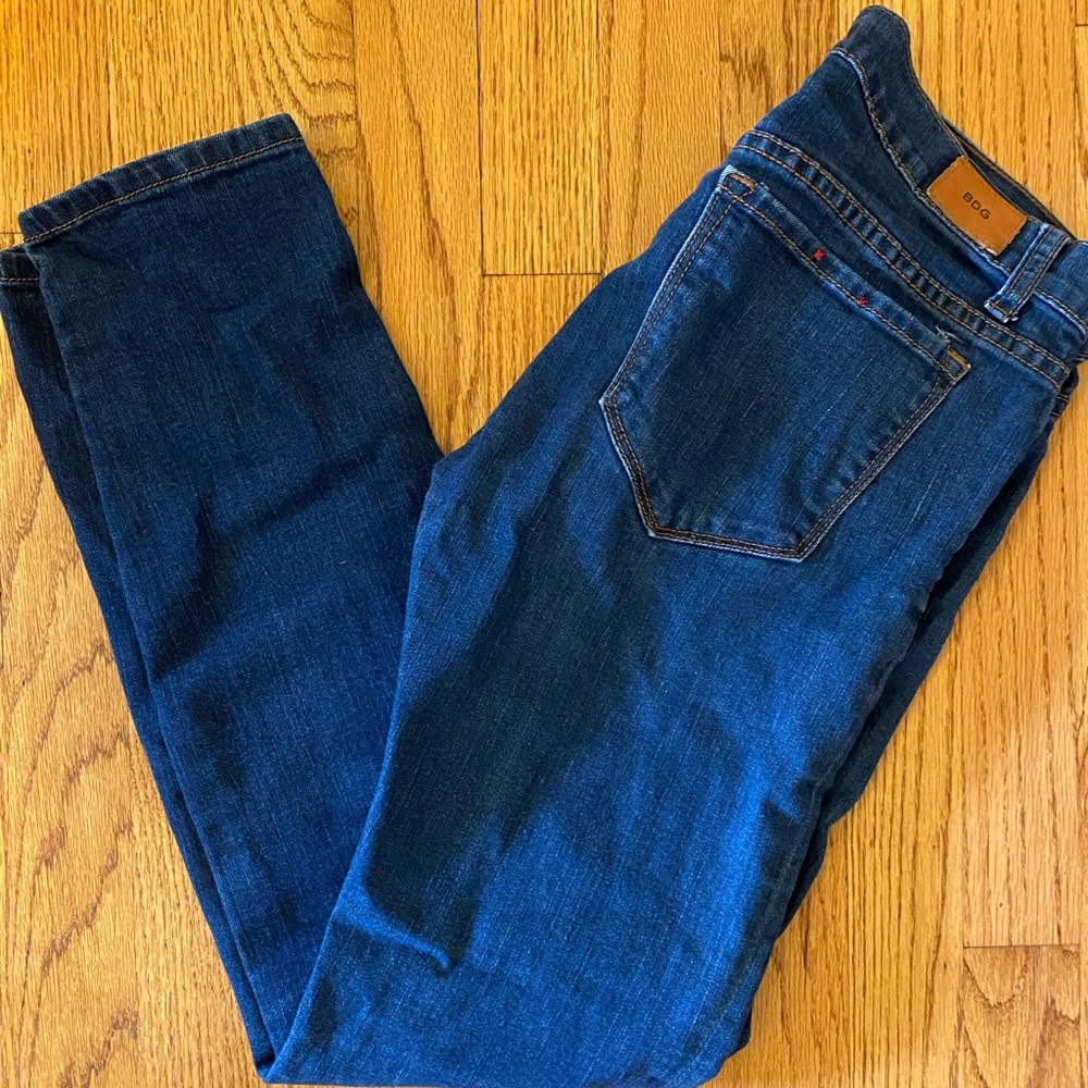 BDG mid rise jeans 👖 cigarette ankle